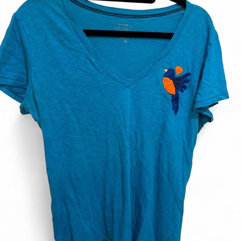Old Navy Women's Blue Turqouise Bird Heart V-Neck Cotton T-shirt